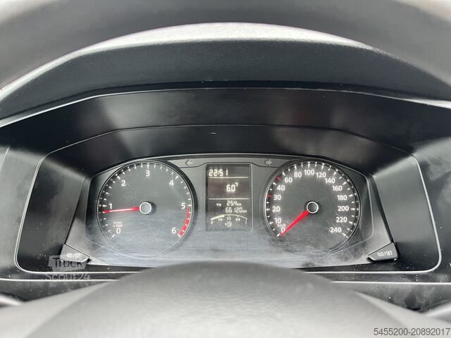 Plataforma de carga Volkswagen Transporter 2.0 TDI DC 4Motion 4x4 Euro 6 Pick-...