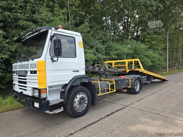 Abschleppwagen SCANIA mit  Schiebeplateau Fiault + 2x Seilwinde