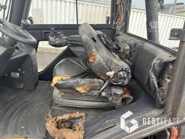 Chariot élévateur frontal H20