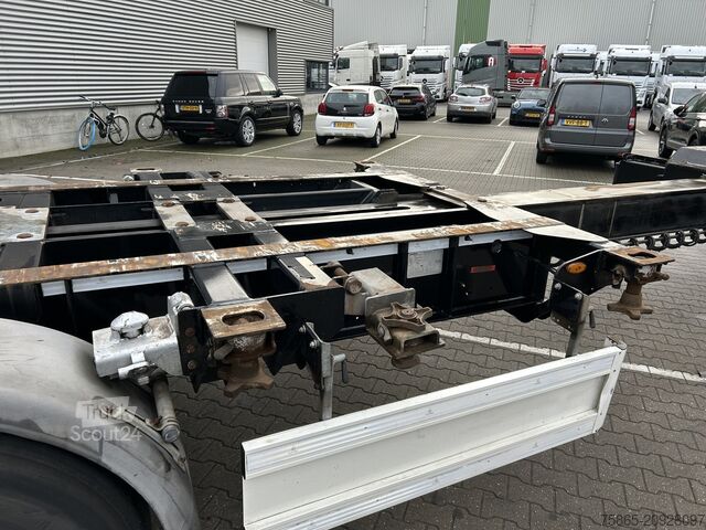 Konténerszállítás Renders Euro 800 / Container 20 - 30 - 40 - 45 ft / Dru...