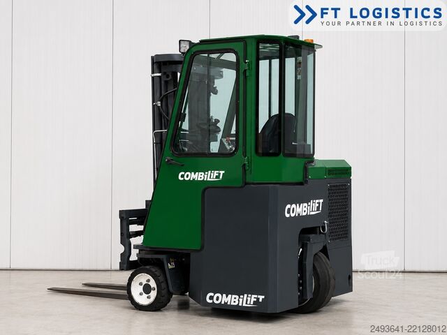чотири-напрямний навантажувач Combilift CB2500 GAS TRIPLEX 4900 FULL CABIN