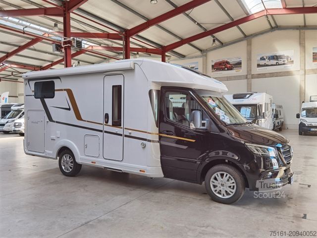 Pusiau integruotas kemperis EURAMOBIL PROFILA T 696 EB /-2025-/ S-PAKET / EINZELBETTEN