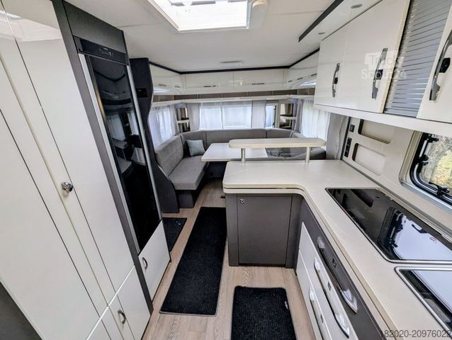 Caravan HOBBY Excellent 560 CFe FUßBODENERWÄRMUNG, AUFLASTUNG