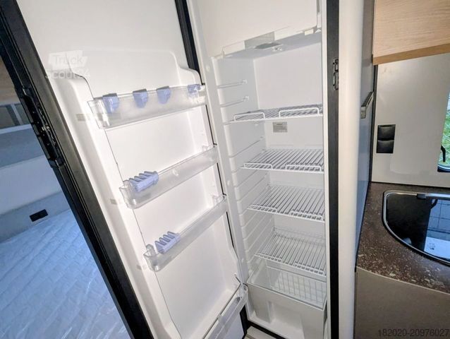 Karavan BÜRSTNER B66 480 TK 1,6 T AUFLASTUNG, ETAGENBETTEN