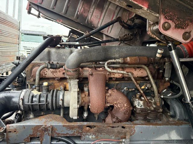 Lastbil med flak DAF 95.360 ATI 4X2 SPRING/SPRING ZF MANUAL GEARBOX