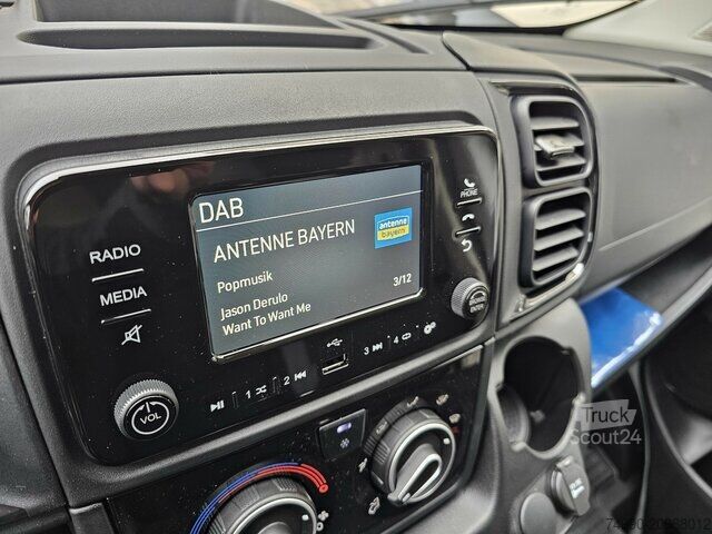 Sonderausbau-Transporter Fiat Ducato 35 140 L2H1 260° Kamera PDC Visibility