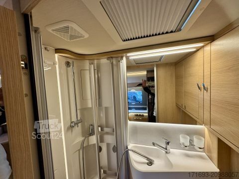 Półzintegrowany kamper Hymer/Eriba B-Klasse MC T 600 WhiteLine