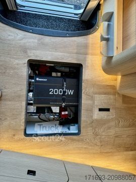 Półzintegrowany kamper Hymer/Eriba B-Klasse MC T 600 WhiteLine