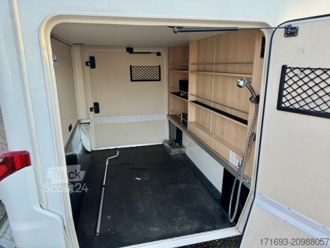 Półzintegrowany kamper Hymer/Eriba B-Klasse MC T 600 WhiteLine