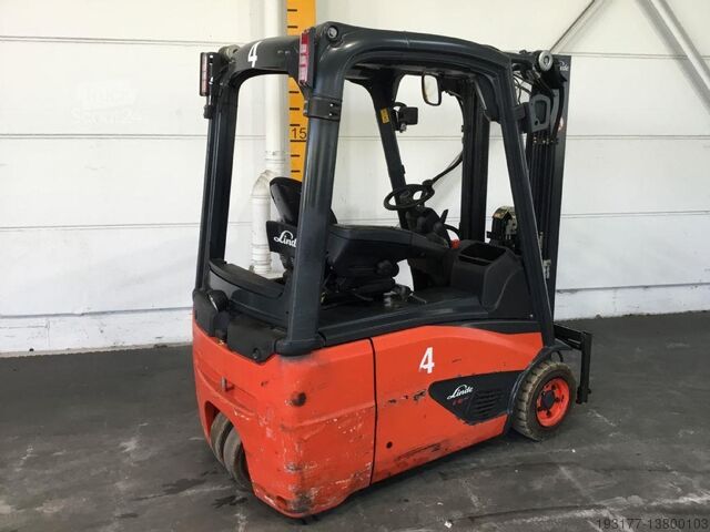 Ανυψωτικό περονοφόρο με εμπρόσθιο φορτηγό Linde E16-02