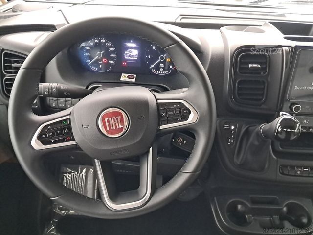 Integrerad husbil EURAMOBIL Integra I 760 EF Luminary Plus Paket