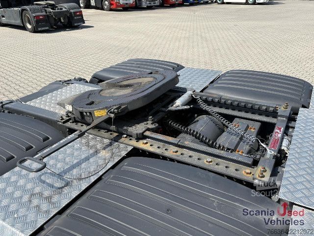 Standard nyergesvontató Scania S 560 A6x2/4NB RETARDER FULL AIR PTO SLIDE DISH