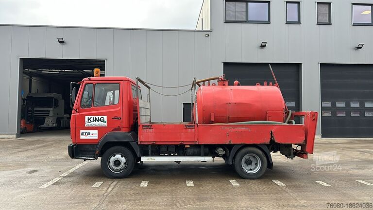 Vehicul de aspirație Mercedes-Benz SK 814 (VIDANGEUR / VACUUM / AUXILAIRY / SPER /...