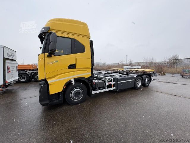Camion porte-caisses amovibles IVECO S-Way AS260S46Y/FS Wechselbrückenaufbau 6x2 NLA