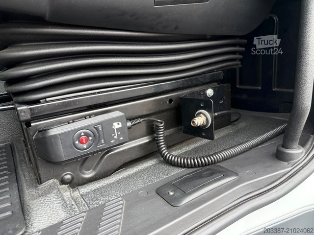 Standaard trekker MERCEDES-BENZ Actros 1843 / Retarder / L StreamSpace