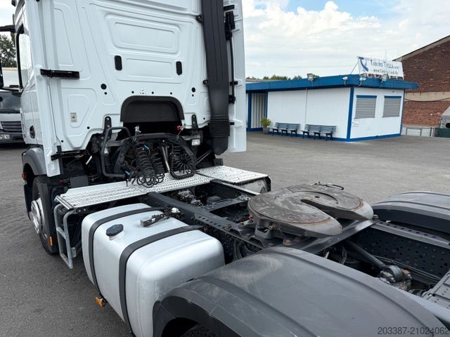 Standaard trekker MERCEDES-BENZ Actros 1843 / Retarder / L StreamSpace