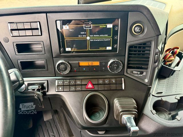 Standaard trekker MERCEDES-BENZ Actros 1846 / Retarder / Schubboden