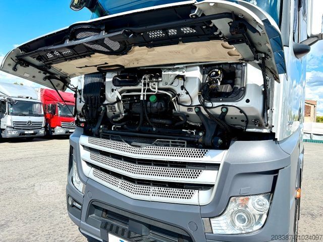 Standaard trekker MERCEDES-BENZ Actros 1846 / Retarder / Schubboden