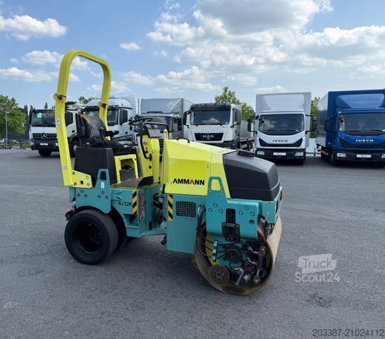 Одно-барабанний каток AMMANN Kombiwalzen/AV 32KE/Vibrationswalze/ Gummi-Stahl