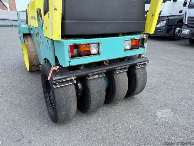 Одно-барабанний каток AMMANN Kombiwalzen/AV 32KE/Vibrationswalze/ Gummi-Stahl
