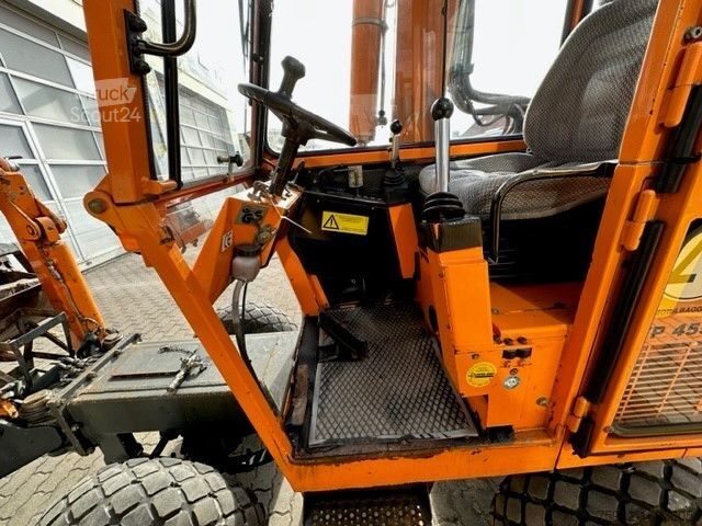 Minibagger KUBOTA Kiefer Boki 4550 4 x 4 Allradlenkung VW Motor