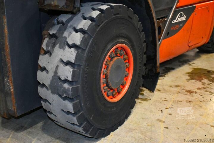 Chariot élévateur Linde H 25 T EVO 392-02