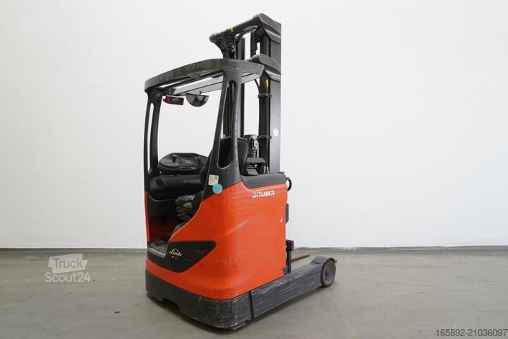 Chariot à mât rétractable Linde R 12 B 1120