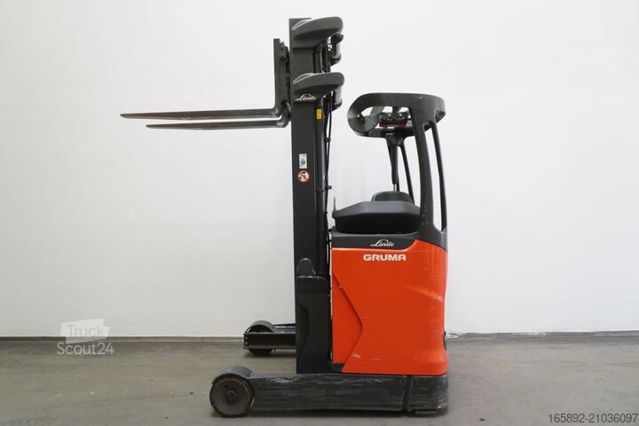 Chariot à mât rétractable Linde R 12 B 1120