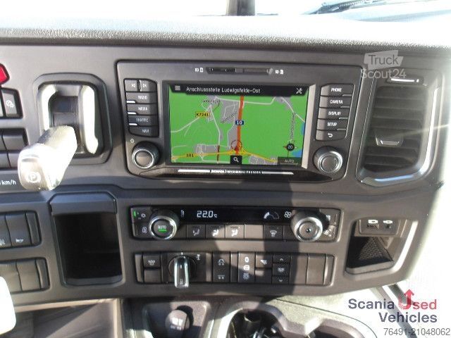 Camion de boissons Scania P 320 B6x2*4LB Getränkekoffer EWERS, 2xAHK, Lbw.