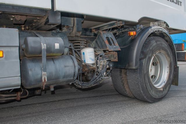 Özel amaçlı kamyon MERCEDES-BENZ 1018 Atego Straßenreiniger Faun VIAJET 5 R