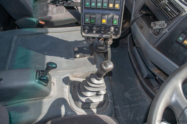 Özel amaçlı kamyon MERCEDES-BENZ 1018 Atego Straßenreiniger Faun VIAJET 5 R