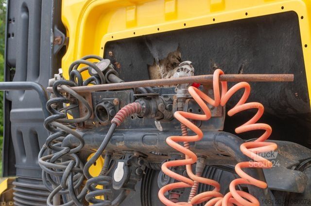 Trattore stradale standard MAN TGS 4x2 18.360 SZM Kipphydraulik