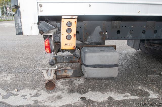 LKW mit Kofferaufbau MERCEDES-BENZ Atego 1523L 4x2 Koffer