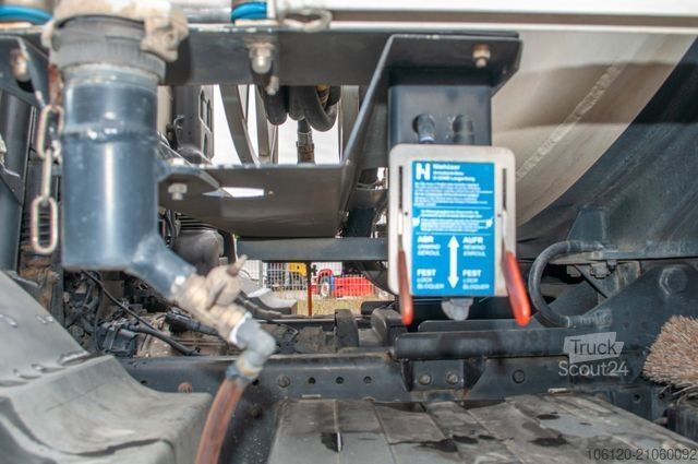 شاحنة صهريج MAN TGM 18.290 2x Kammern 13.000 AIII Lindner & Fisc