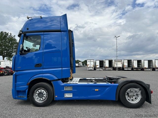 Tractora standard Mercedes Benz 1851 LS Actros Gigaspace Retarder Standklima
