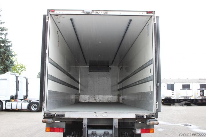 Koelwagen Mercedes-Benz Axor 1824 E5  Carrier Supra  Türen+LBW  Strom