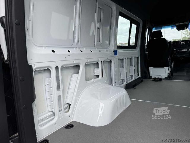 High-roof van Mercedes-Benz Sprinter 515 CDI Klima Warmluft Kamera MBUX