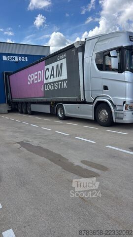Sólo tahač Scania S 500
