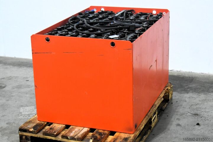 Batteria per carrello elevatore GRUMA 80 Volt 4 PzS 500 Ah