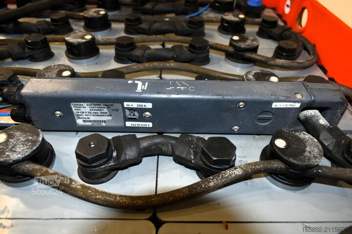 Batteria per carrello elevatore GRUMA 80 Volt 4 PzS 500 Ah