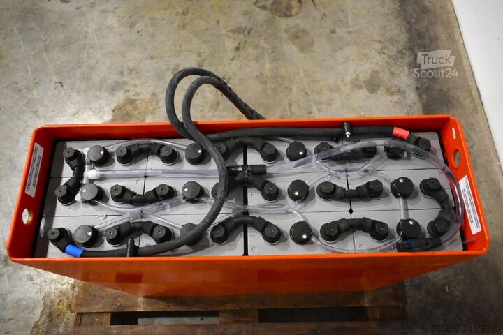 Batteria per carrello elevatore GRUMA 24 Volt 4 PzS 620 Ah