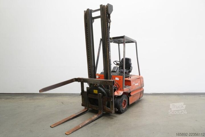 Trukki Linde E 25 Z 325