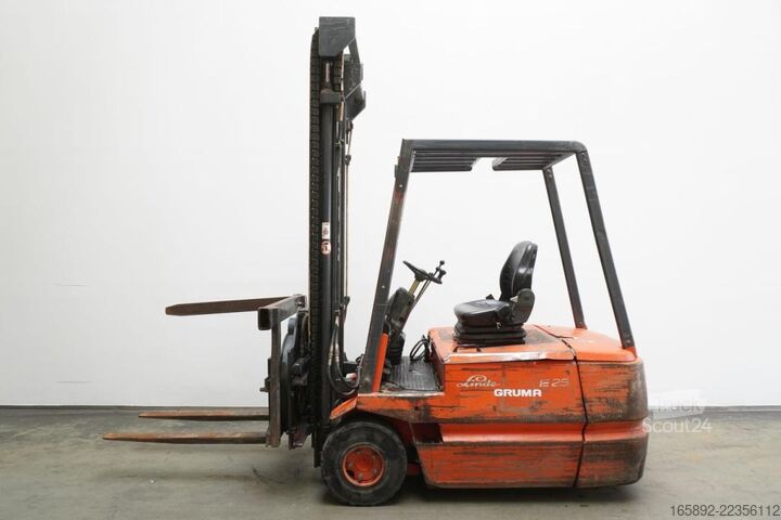 Trukki Linde E 25 Z 325
