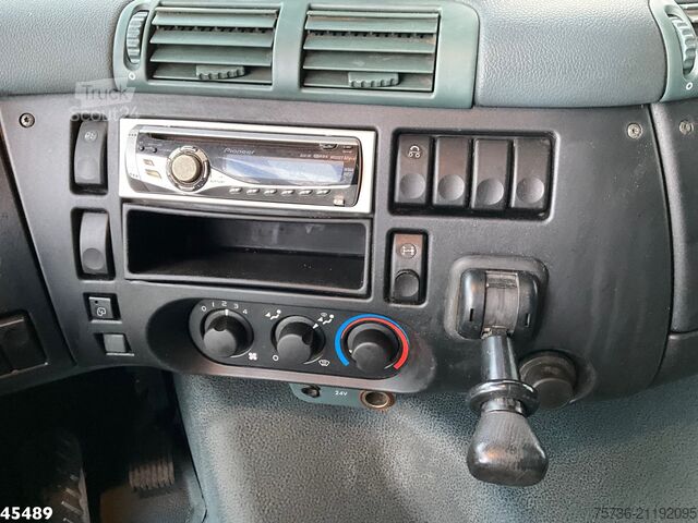 Refuse collection vehicle DAF FAG 75 CF 310 Manual gearbox Geesink / van Schi...