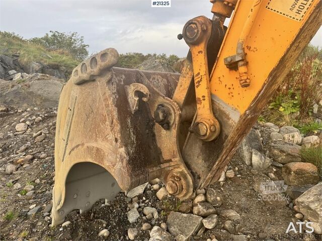 Gravemaskine med larvebånd JCB JS200LC