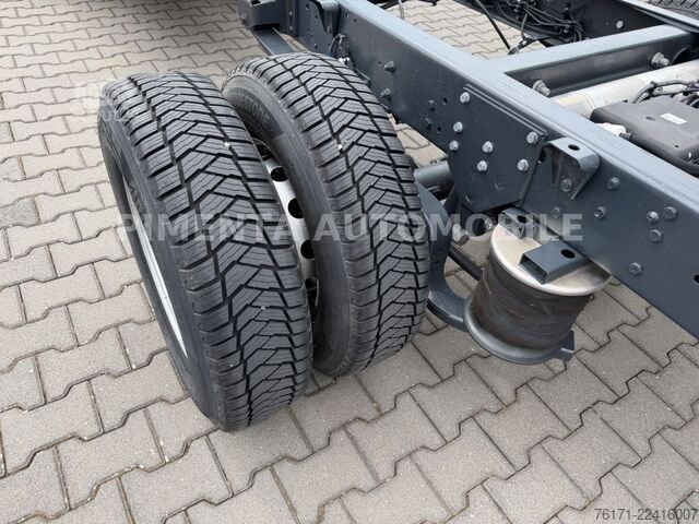 Châssis de fourgon IVECO Daily 70C18HP 4100mm CHASSIS LUFTFED KLI LED RFK