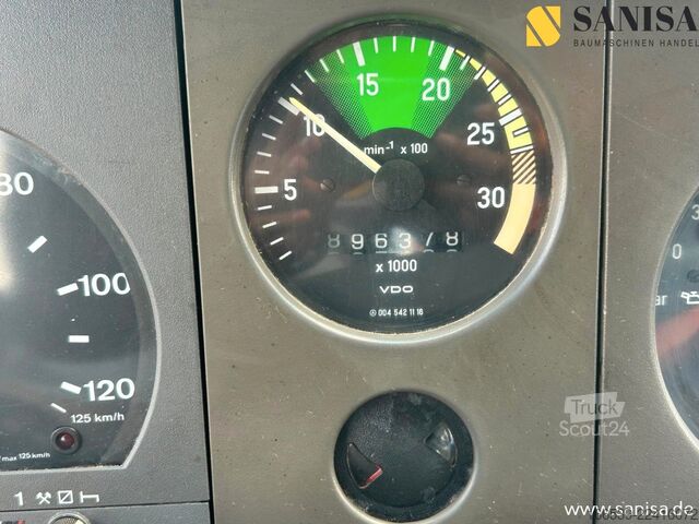 Kuorma-autoon asennettu työskentelyalusta MERCEDES-BENZ 917/ Ruthmann T180 Top