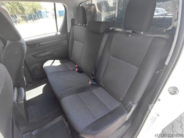 Furgon TOYOTA Hilux Double Cab Duty 4x4