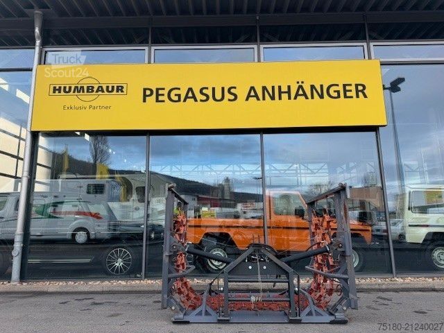 Field cultivator  Wiesenschleppe 5m, 4-reihig  hydraul.