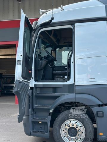 Стандартен влекач MERCEDES-BENZ Actros 1853 LS 4x2 BL Schubbodenhydraulik